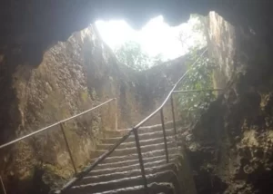 Zanzibar Mangapwani Cave Entrance